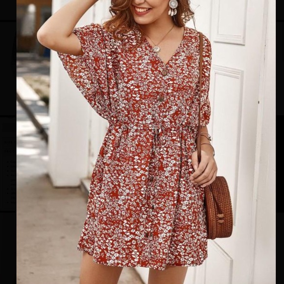 Zaful Dresses & Skirts - ZAFUL Floral Buttoned Drawstring Dress NWT ~ S☀️🌼